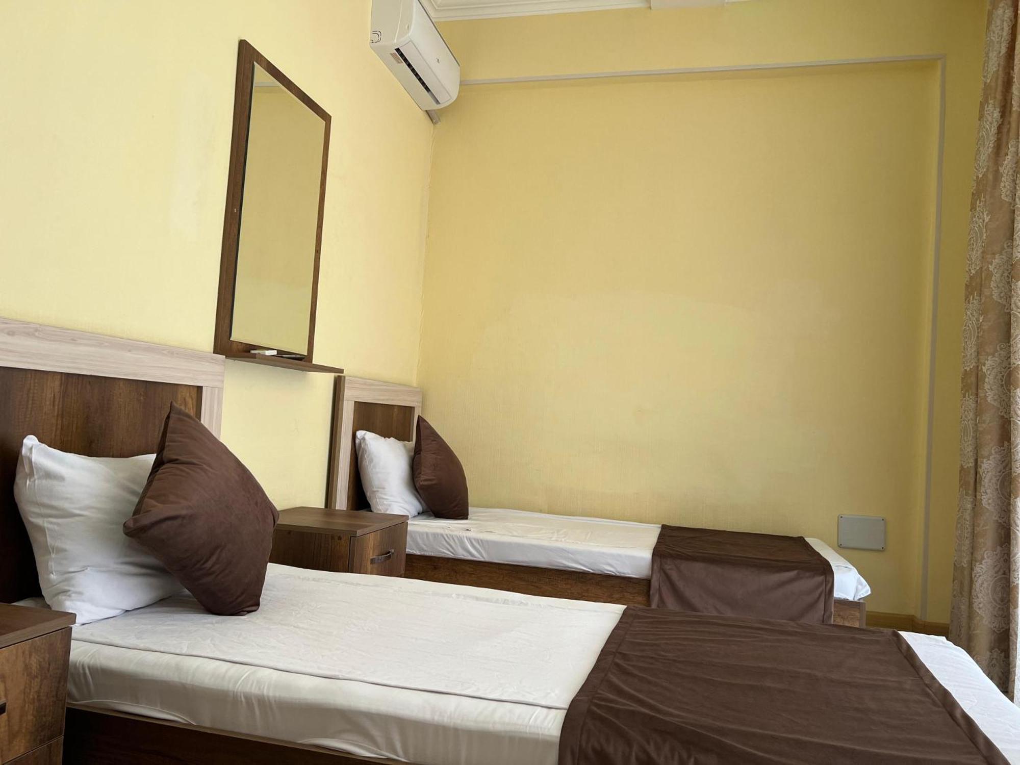 Rahat Hotel Ganja Exterior foto